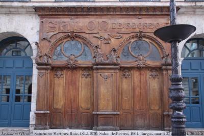 photographie “Le Jour ni l’Heure 2595 : Saturnino Martinez Ruiz, 1842-1930, portes du Salon de Recreo du Grand Théâtre, 1904 (ou 1908 ?), Burgos, Castille et Léon, Espagne, mardi 27 août 2024, 20:55:26” par Renaud Camus — www.renaud-camus.net — Saturnino Martinez, Saturnino Martinez Ruiz, architecte, Salon de Recreo, Grand Théâtre, Theatro Principal, portes, Cercle, Burgos, éclectisme, nouille, Art Nouveau, Modern Style, Alphonse XIII, Castille, Vieille-Castille, Castilla y Leon, Espagne, Spain, Espana, architecture, style