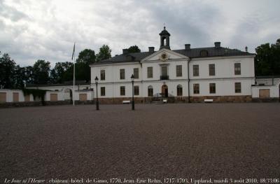 photographie “Le Jour ni l\'Heure 0061 : château(-hôtel) de Gimo (Gimo Herrgården), 1770, œuvre de Johan Erik Rehn, 1717-1793, Gimo, Uppland, Suède, mardi 3 août 2010, 18:33:06” par Renaud Camus — www.renaud-camus.net — architecture, architecte, architect, castle, schloss, castello, château, castillo, burg, hotel, classicisme, Louis XVI, XVIII, XVIIIe s., Age of Reason, siècle des Lumières, Adolf-Frederik, Gustave III, Gustav III, gustavien, gustavian, Sverige, Sweden