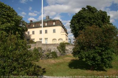 photographie “Le Jour ni l\'Heure 0031 : Stockholm, Waldemarsudde, 1903, maison du prince Eugène de Suède, peintre, 1865-1947, par Ferdinand Boberg, 1860-1946, samedi 31 juillet 2010, 17:15:40” par Renaud Camus — www.renaud-camus.net — Sweden, Sverige, prince Eugen, prins Eugen, Bernadotte, duc de Närke, painter, artiste, artist, maisons d'artiste, artits' houses, Rodin, Auguste Rodin, Penseur, Victoire de Samothrace, architecte, architect, architecture, arkitetkt