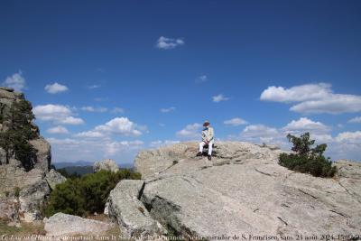 photographie “Le Jour ni l’Heure 1451 : autoportrait dans la Sierra de la Demanda, Neila, mirador de San Francisco, 1874 m., samedi 24 août 2024, 15:22:59” par Renaud Camus — www.renaud-camus.net — autoportrait, selfportrait, autoritratto, selbstbilnis, autoretrato, Neila, Sierra de Neila, Sierra de la Demanda” , San, Francisco, San Francisco de los Chacales, Burgos, province Burgos, Vieille-Castille, Castille, Castilla y Leon, Laguna Negra Neila