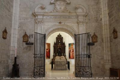 photographie “Le Jour ni l’Heure 2678 : tombeau du Cid Campeador, Rodrigo Diaz de Bivar, c. 1043-1099, et de Chimène, Jimena Diaz, c. 1046-1116, monastère de San Pedro de Cardena, Castrillo del Val, prov. de Burgos, Castille, Espagne, merc. 28 septembre 2024, 12:35:50” par Renaud Camus — www.renaud-camus.net — Cid, Le Cid, El Cid, El Cid Campeador, Rodrigo Diaz de Vivar, Rodrigo Diaz de Bivar, Chimène, Dona Jimena, Jimena Diaz, tombeau, sépulture, tombe, sepultura, San Pedro de Cardena, Castrillo del Val, Burgos, province de Burgos, provincia de Burgos, Castille, Castilla, Vieille-Castille, Espagne, Espanha, Spain