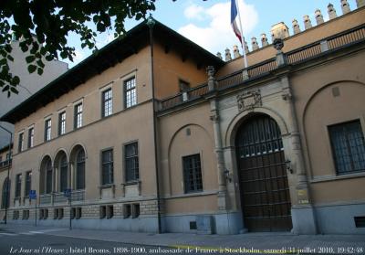 photographie “Le Jour ni l\'Heure 0183 : ambassade de France à Stockholm, hôtel Broms, 1898-1900, par Erik Lallersted (1853-1930) & Ludvig Peterson (1864-1955), 26, Narvavägen,  samedi 31 juillet 2010, 19:42:48” par Renaud Camus — www.renaud-camus.net — architecture, architecte, architect, embassy, résidence