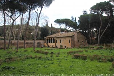 photographie “Le Jour ni l’Heure 3363 : la maison (casina) du cardinal Bessarion, 1403-1472, à Rome, via Porta San Sebastiano, lundi 29 février 2016, 14:27:30” par Renaud Camus — www.renaud-camus.net — Bessarion, casina Bessarion, cardinal Bessarion, casina, vial Porta San Sebastiano, Renaissance, Rinascimento, Rome, Roma, Demeures de l’esprit