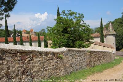 photographie “Le Jour ni l’Heure 6918 : chartreuse Notre-Dame de Montrieux, XIIe-XXe s., Méounes-lès-Montrieux, Var, Provence, dimanche 11 juin 2023, 15:38:59” par Renaud Camus — www.renaud-camus.net — chartreuse, Montrieux, chatreuse, de, chartreuse de Montrieux, Montrieux-Jeune, Pétrarque, Méounes-lès-Montrieux, Var, Provence, couvent, monastère